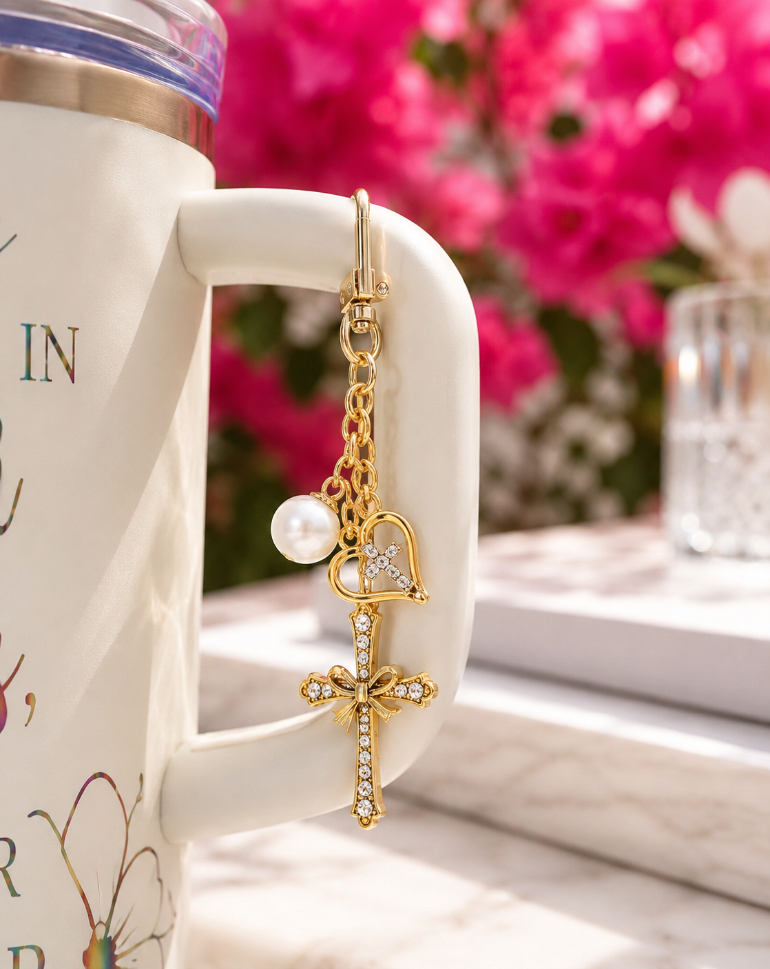 Gold Faith Cross Tumbler Charm – Elegant Christian Cup Accessory